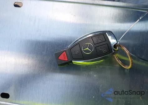 2011 Mercedes-Benz Glk 350 from USA, damaged, VIN WDCGG5GB9BF589283